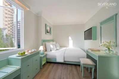 Boutique Double with afternoon tea — Silverland Sil Hotel